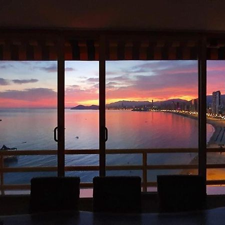 Playa De Levante Бенідорм Екстер'єр фото