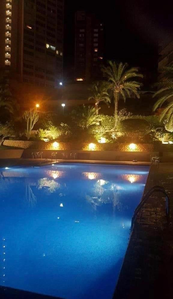 Playa De Levante Бенідорм Екстер'єр фото