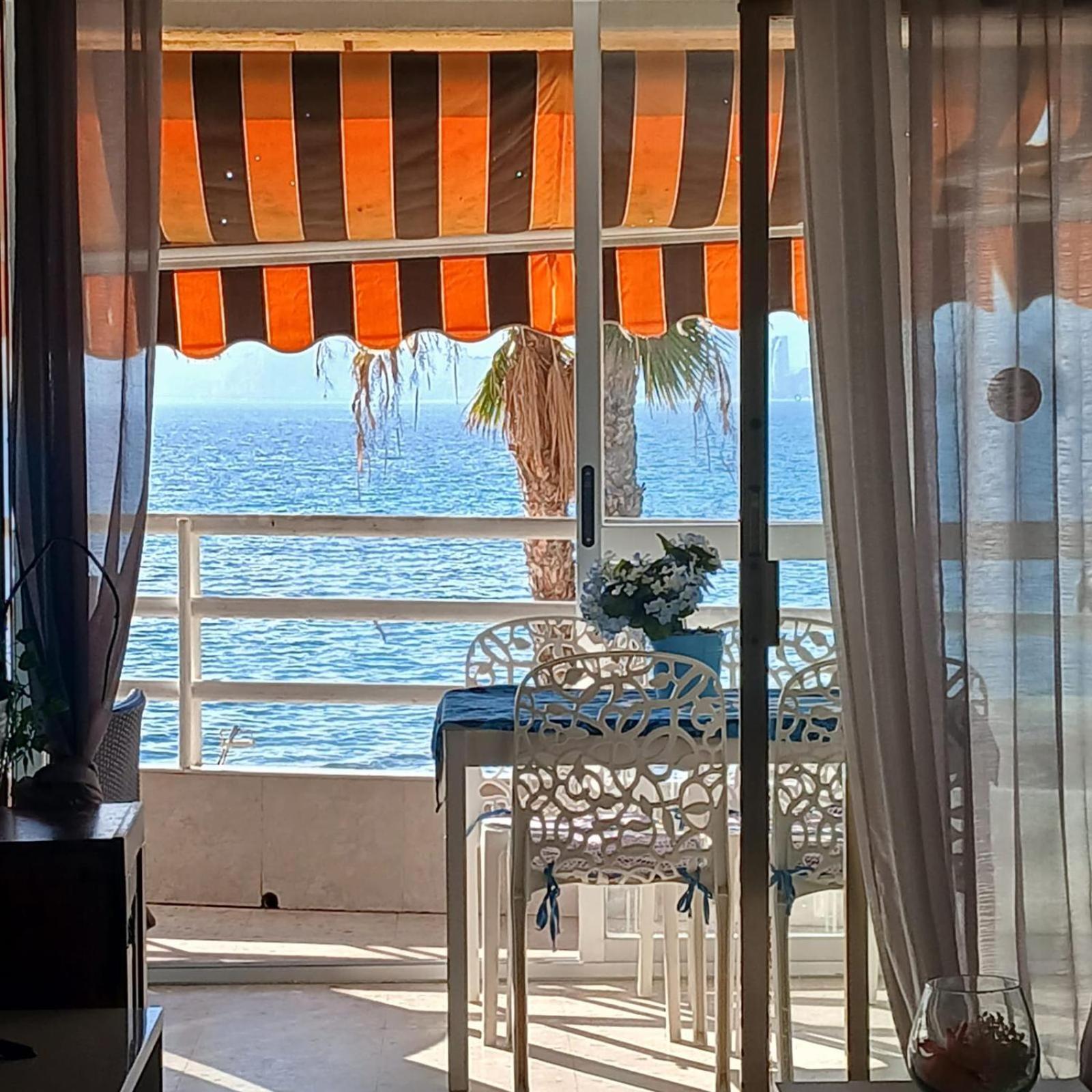 Playa De Levante Бенідорм Екстер'єр фото